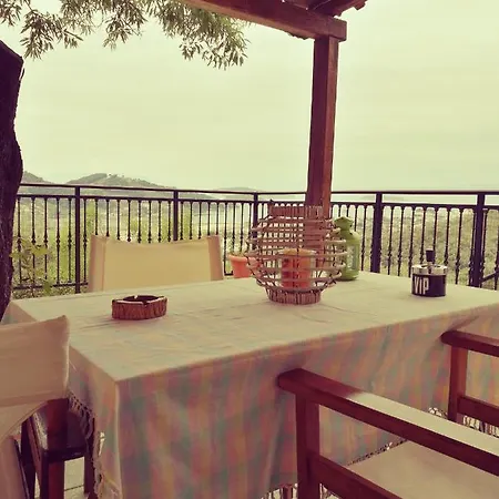 Apartment Petralia's
